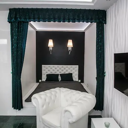 Royal Apartment In City Centre Suwałki Esterno foto
